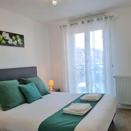 Chez Lou Et Dan 4P Apartment With Balcony Elevator And Secure Parking Honfleur Exterior photo