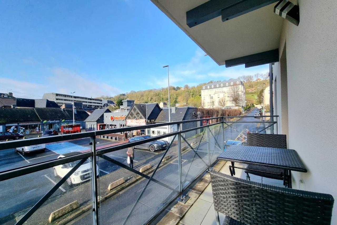 Chez Lou Et Dan 4P Apartment With Balcony Elevator And Secure Parking Honfleur Exterior photo